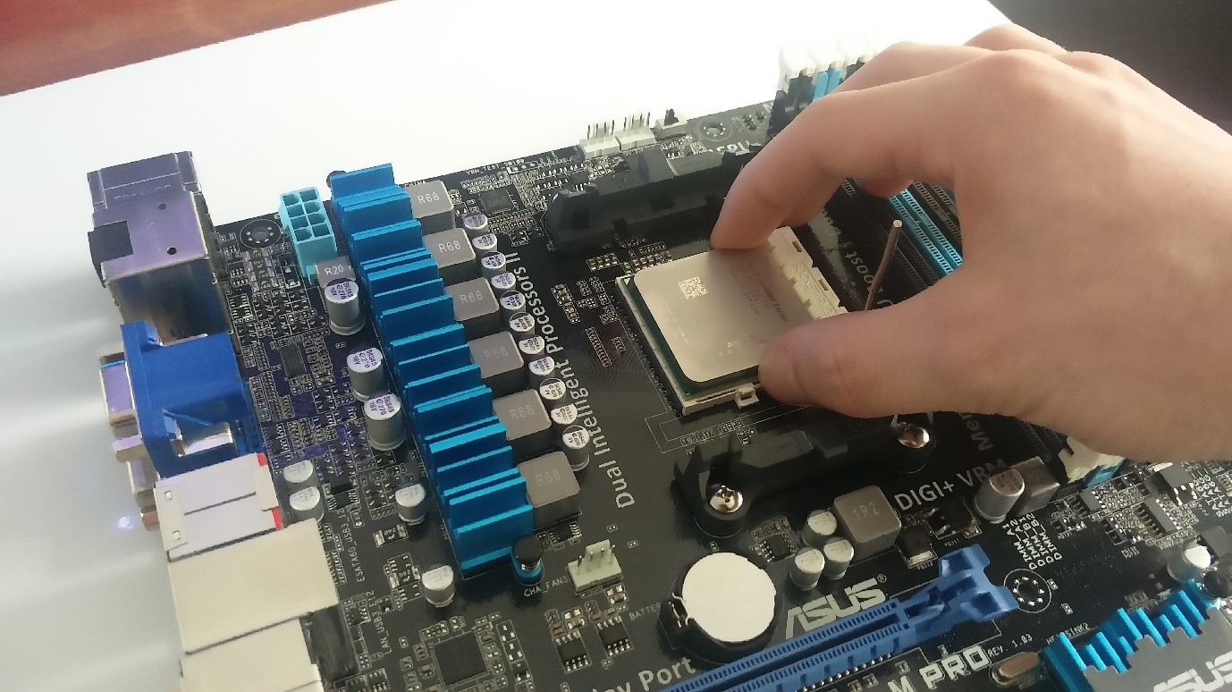 installereing af CPU